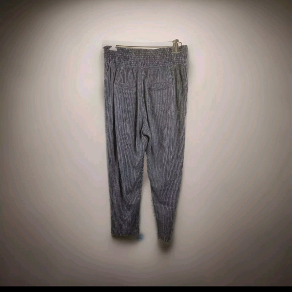 Free People Vertical Striped Tapered Pants  Size SP. - Picture 5 of 5